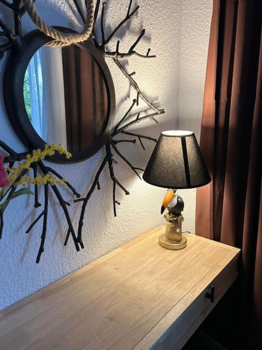 Duplex Apartment Ullstein- 4 Bedrooms, 2 Bathrooms, Living Room, 2 Parking Spaces, Boxspringbeds, Family & Business Apartment! 베를린 외부 사진